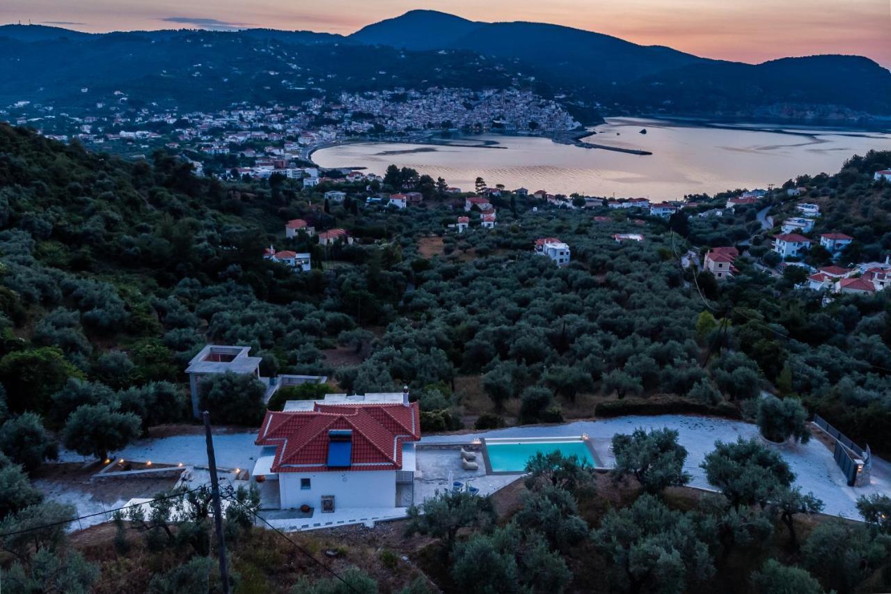 Ninemia Villa In Skopelos Exteriör bild
